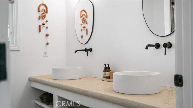 MLS #OC25194140 image #43