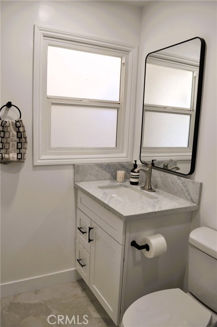 MLS #OC25194310 image #9