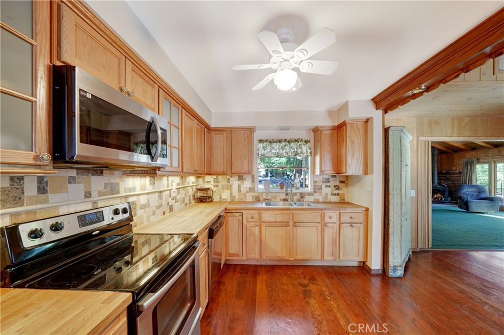 MLS #OC25194437 image #10