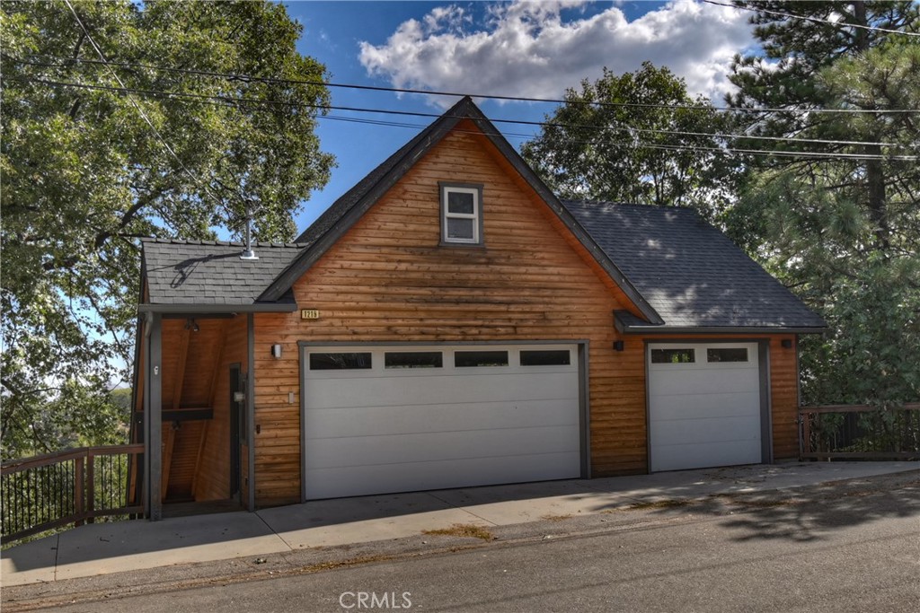 MLS #OC25194658 image #1