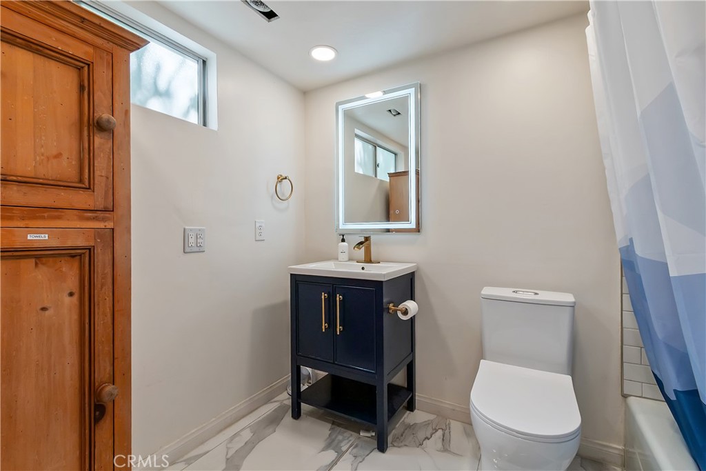 MLS #OC25194658 image #23