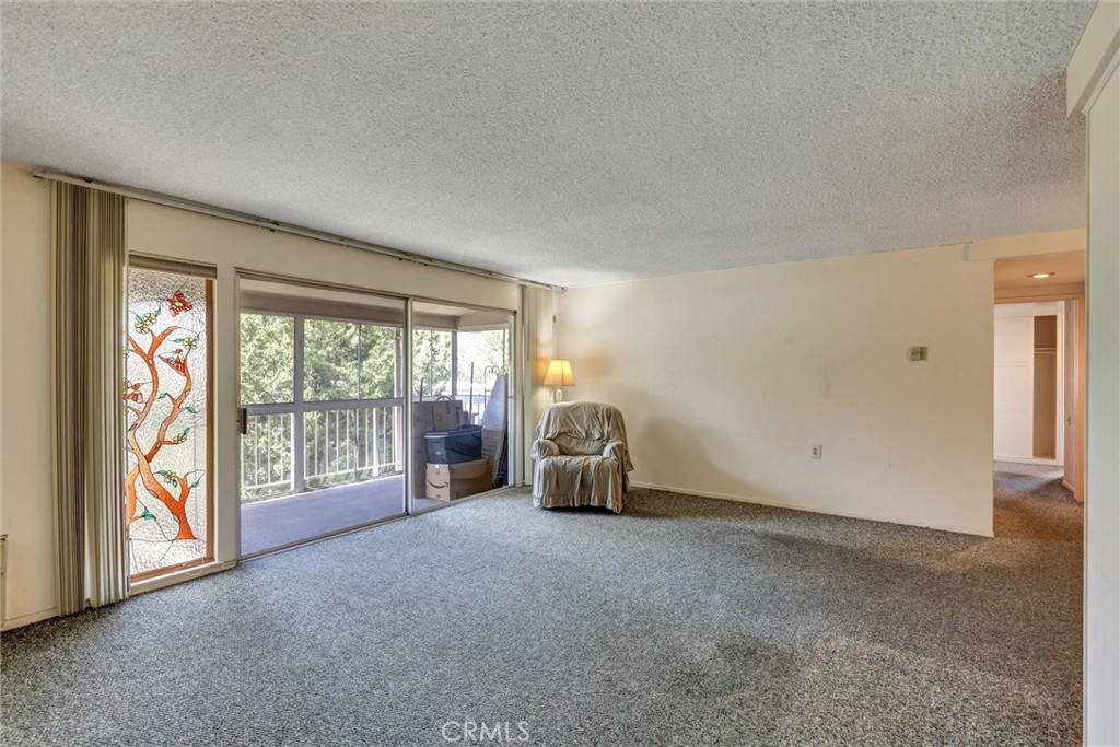 MLS #OC25194706 image #1