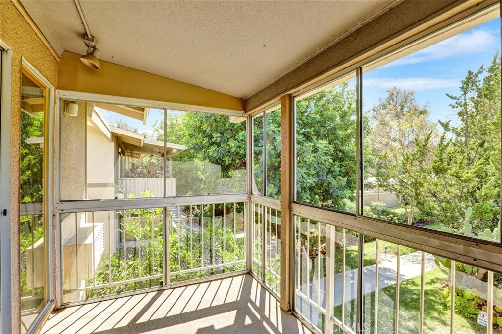 MLS #OC25194706 image #21