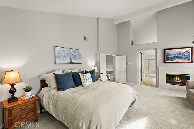 MLS #OC25195151 image #16