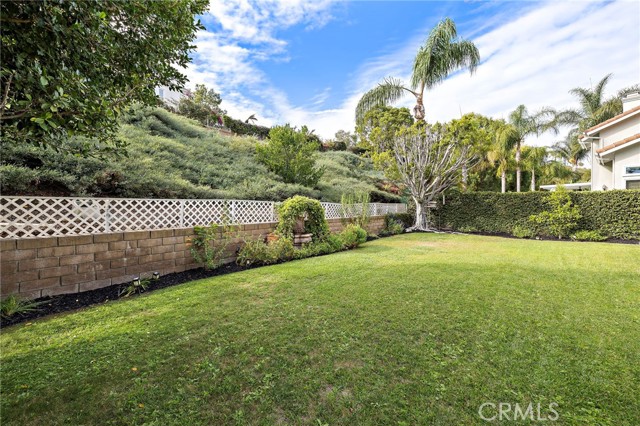 MLS #OC25195151 image #30