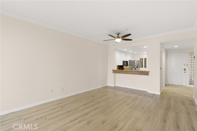 MLS #OC25195279 image #11