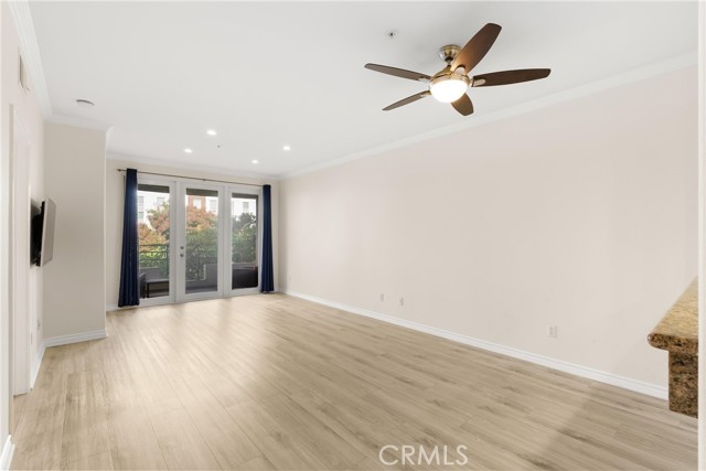 MLS #OC25195279 image #12