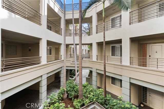 MLS #OC25195279 image #28