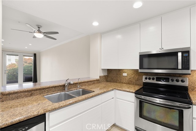 MLS #OC25195279 image #3