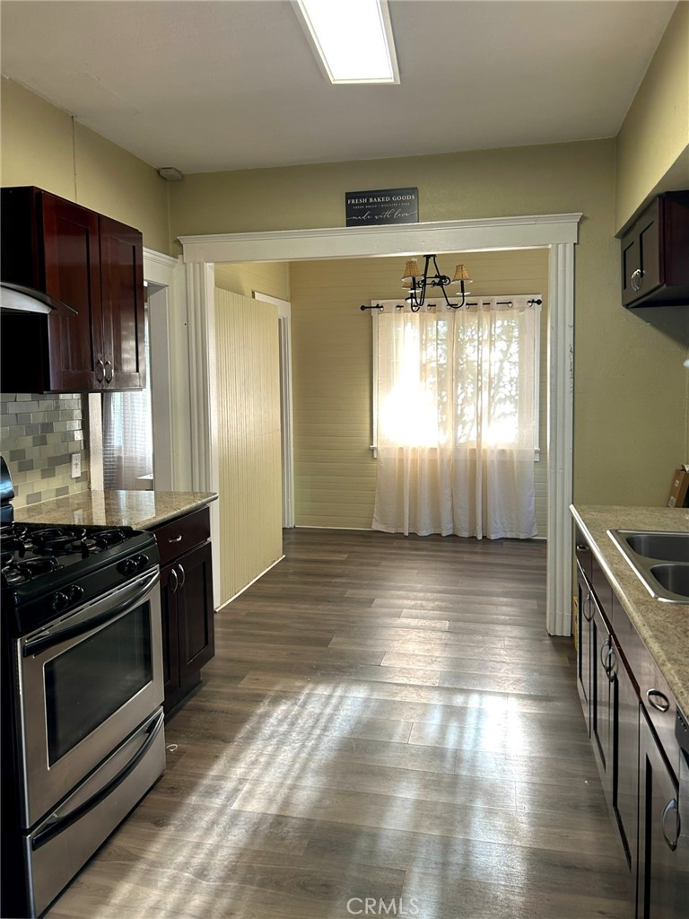 MLS #OC25195307 image #3