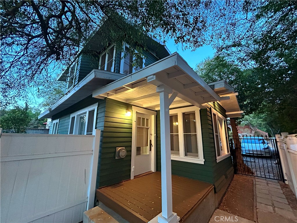 MLS #OC25195307 image #6