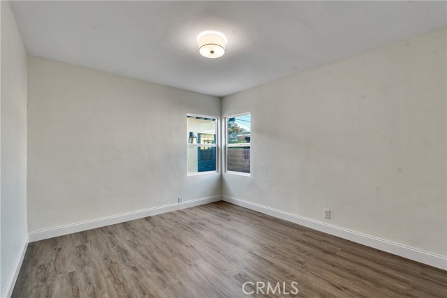 MLS #OC25195314 image #11