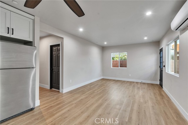 MLS #OC25195314 image #25