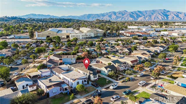 MLS #OC25195314 image #34