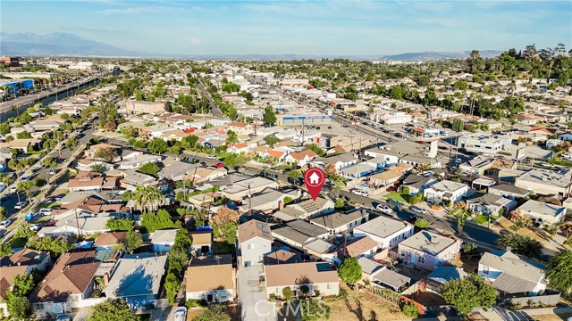 MLS #OC25195314 image #36