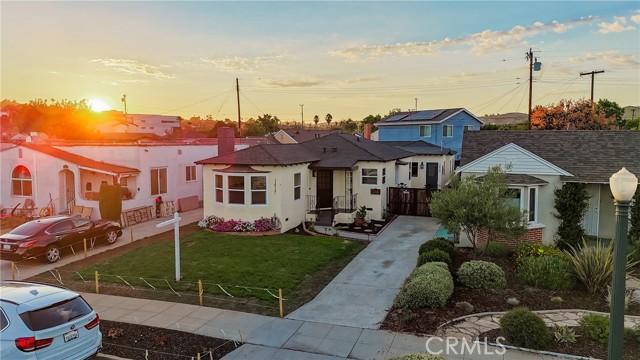 MLS #OC25195314 image #40