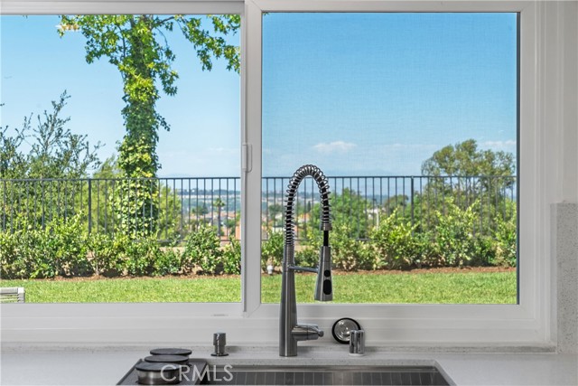 MLS #OC25195324 img 13