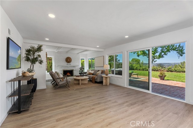 MLS #OC25195324 img 14