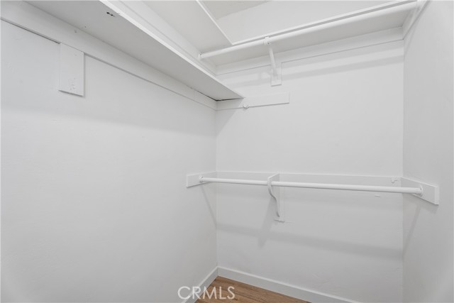 MLS #OC25195324 img 23