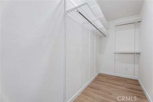 MLS #OC25195324 img 24