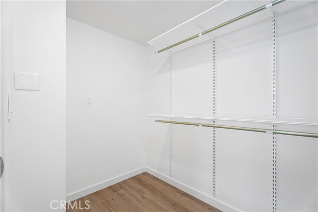 MLS #OC25195324 img 34