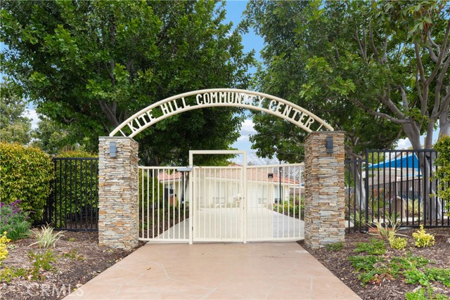 MLS #OC25195324 img 55