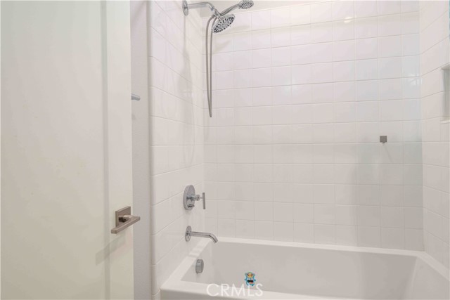 MLS #OC25195368 image #18