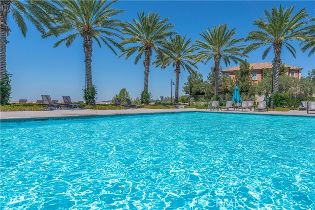 MLS #OC25195368 image #24