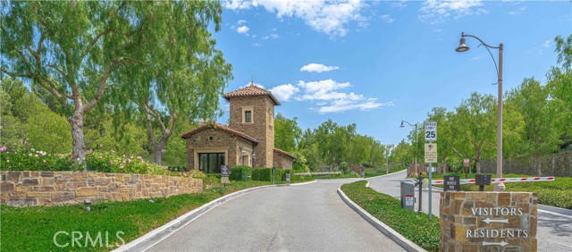 MLS #OC25195368 image #3