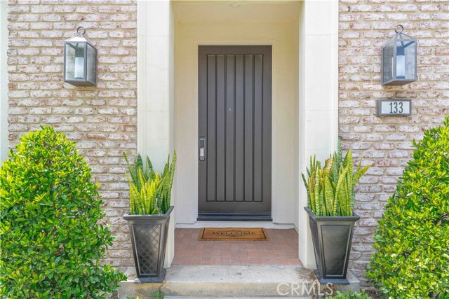 MLS #OC25195368 image #5