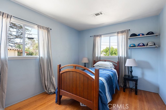 MLS #OC25195375 image #22