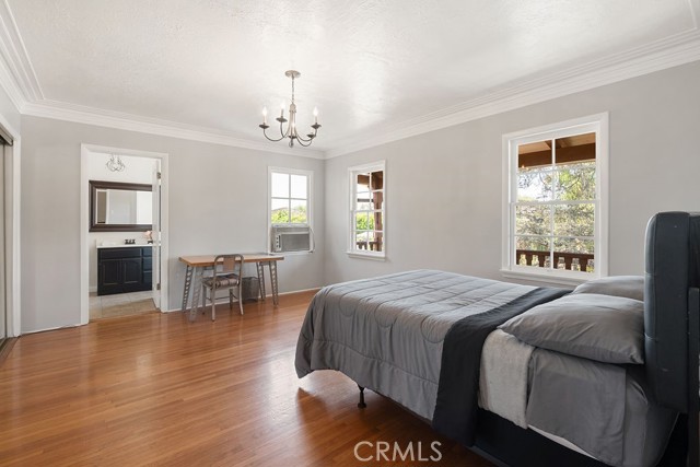 MLS #OC25195375 image #24