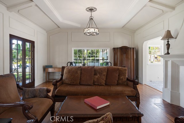 MLS #OC25195375 image #5