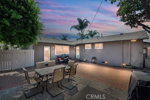 MLS #OC25195602 image #1