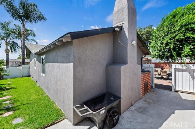 MLS #OC25195602 image #17