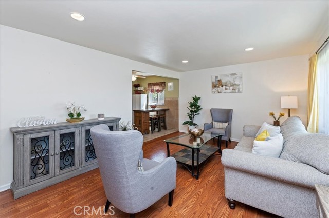 MLS #OC25195602 image #20