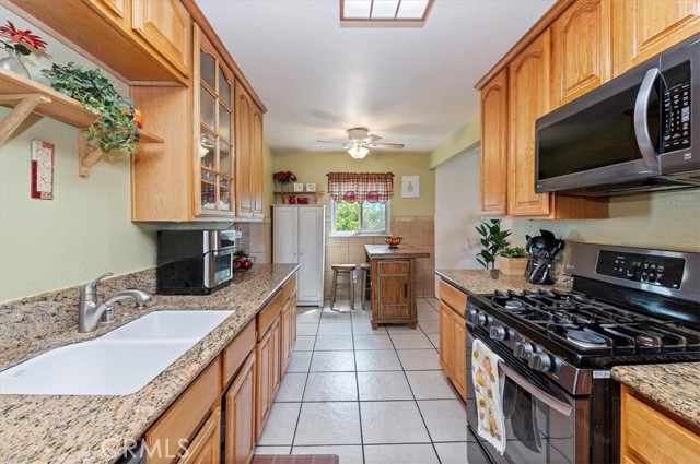 MLS #OC25195602 image #25