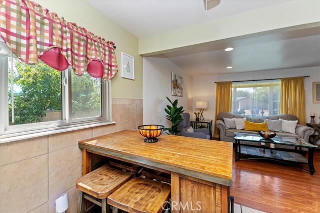 MLS #OC25195602 image #27