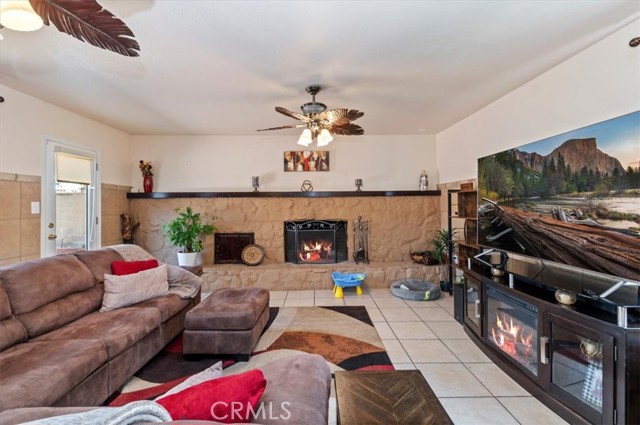 MLS #OC25195602 image #30