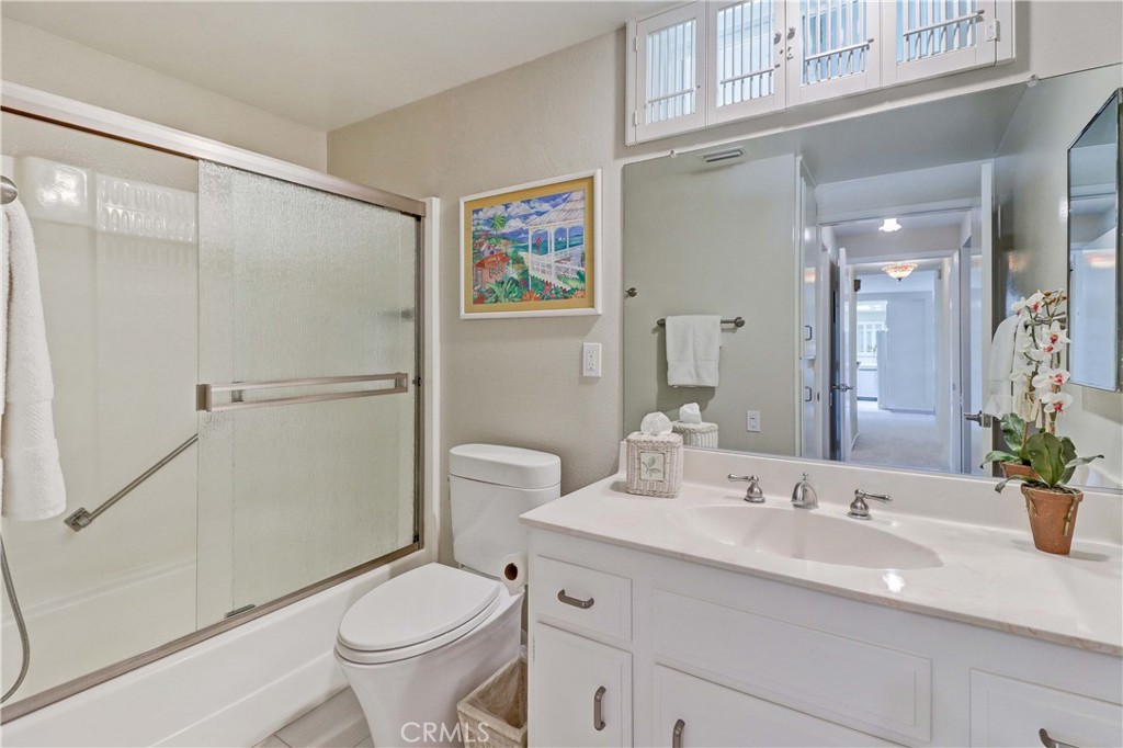 MLS #OC25195732 image #14