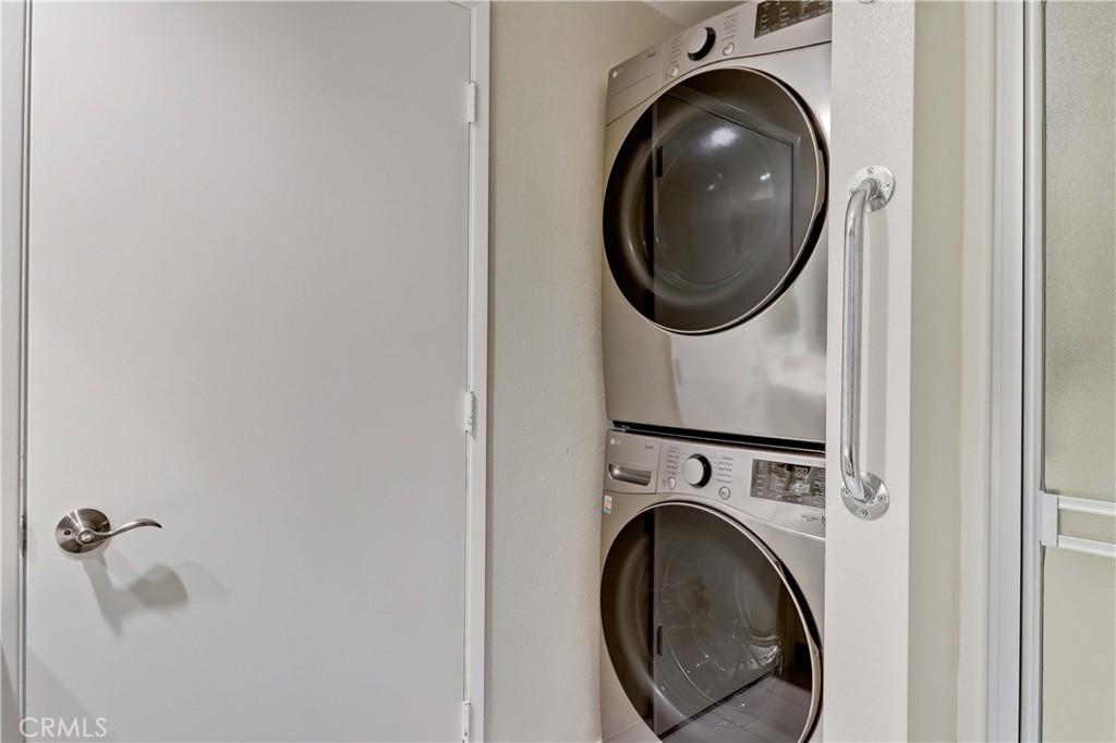 MLS #OC25195732 image #9