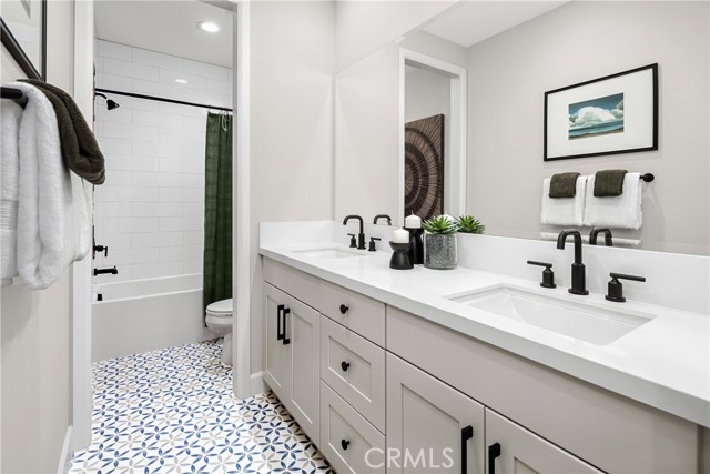 MLS #OC25195768 image #13