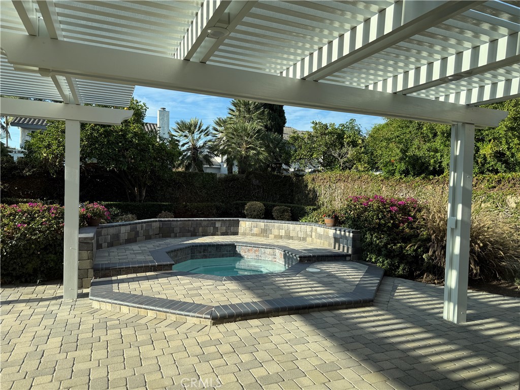 MLS #OC25195775 image #3