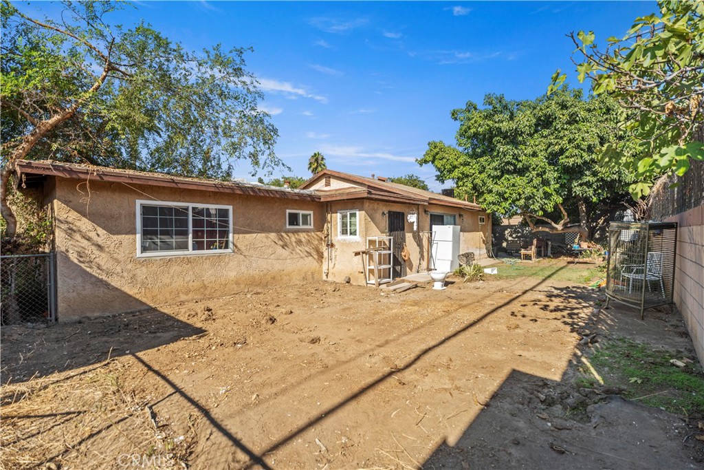 MLS #OC25195837 image #15