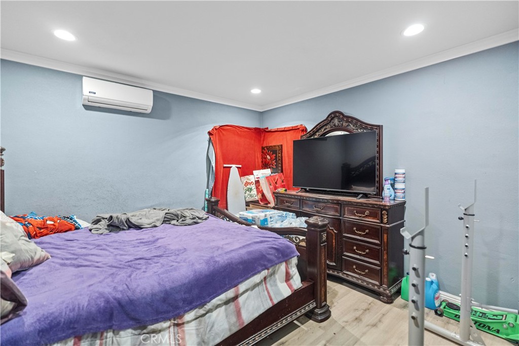 MLS #OC25195837 image #6