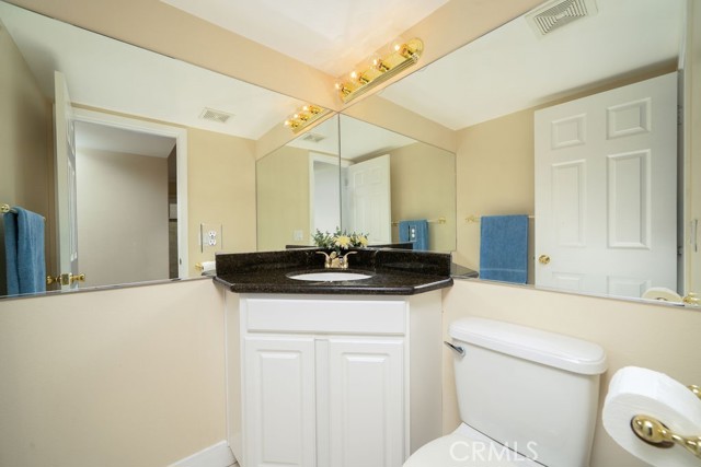 MLS #OC25195852 image #13