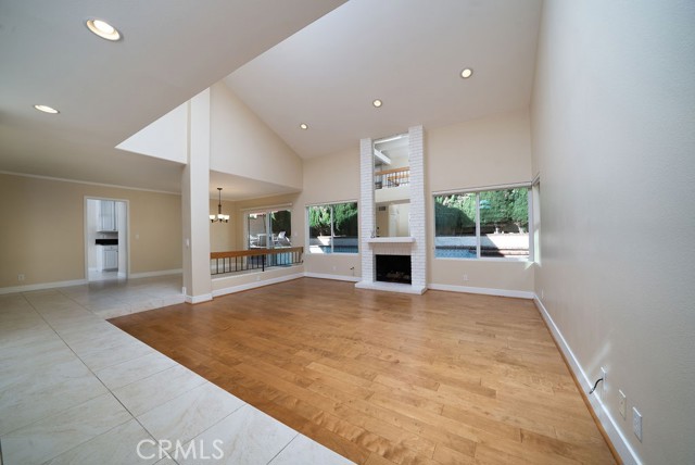 MLS #OC25195852 image #3