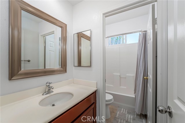 MLS #OC25195979 image #9