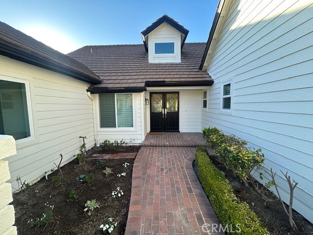 MLS #OC25196033 image #1