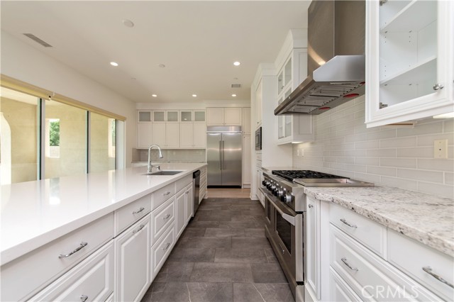 MLS #OC25196136 image #14